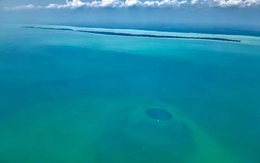 Chetumal Blue Hole