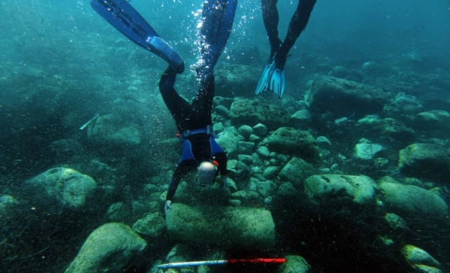 Polscy archeolodzy podwodni badają wraki w Ptolemais